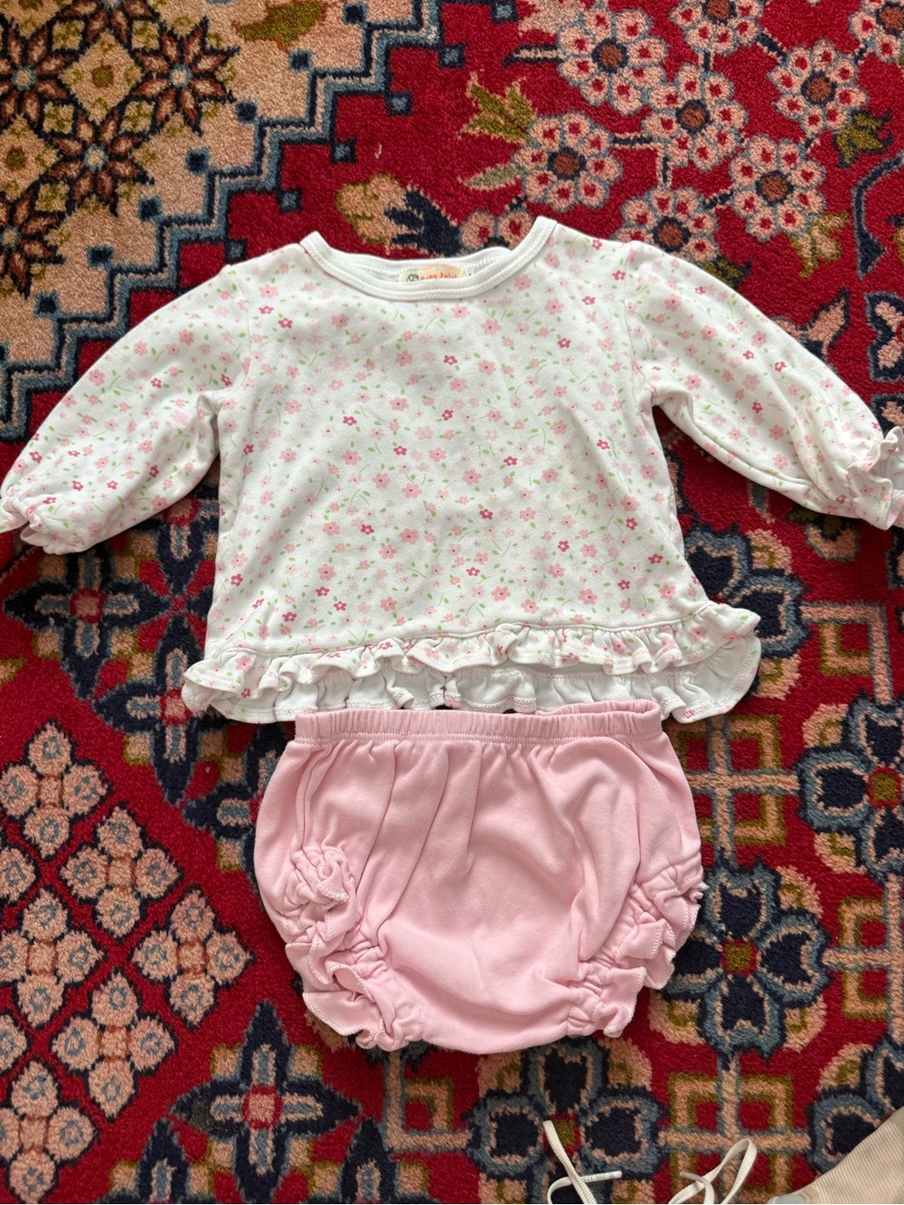 Infant Pink Floral Top and Pink Bloomers Set